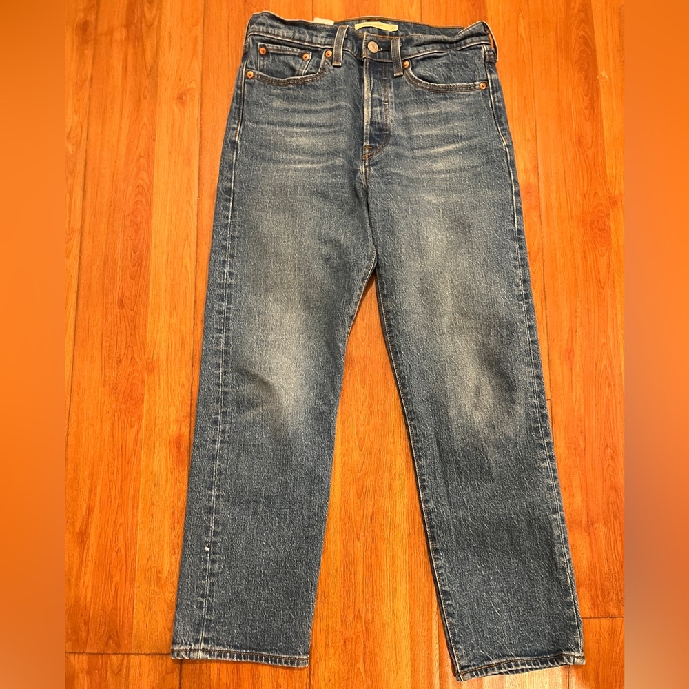 Levis  Blue Jeans size 27